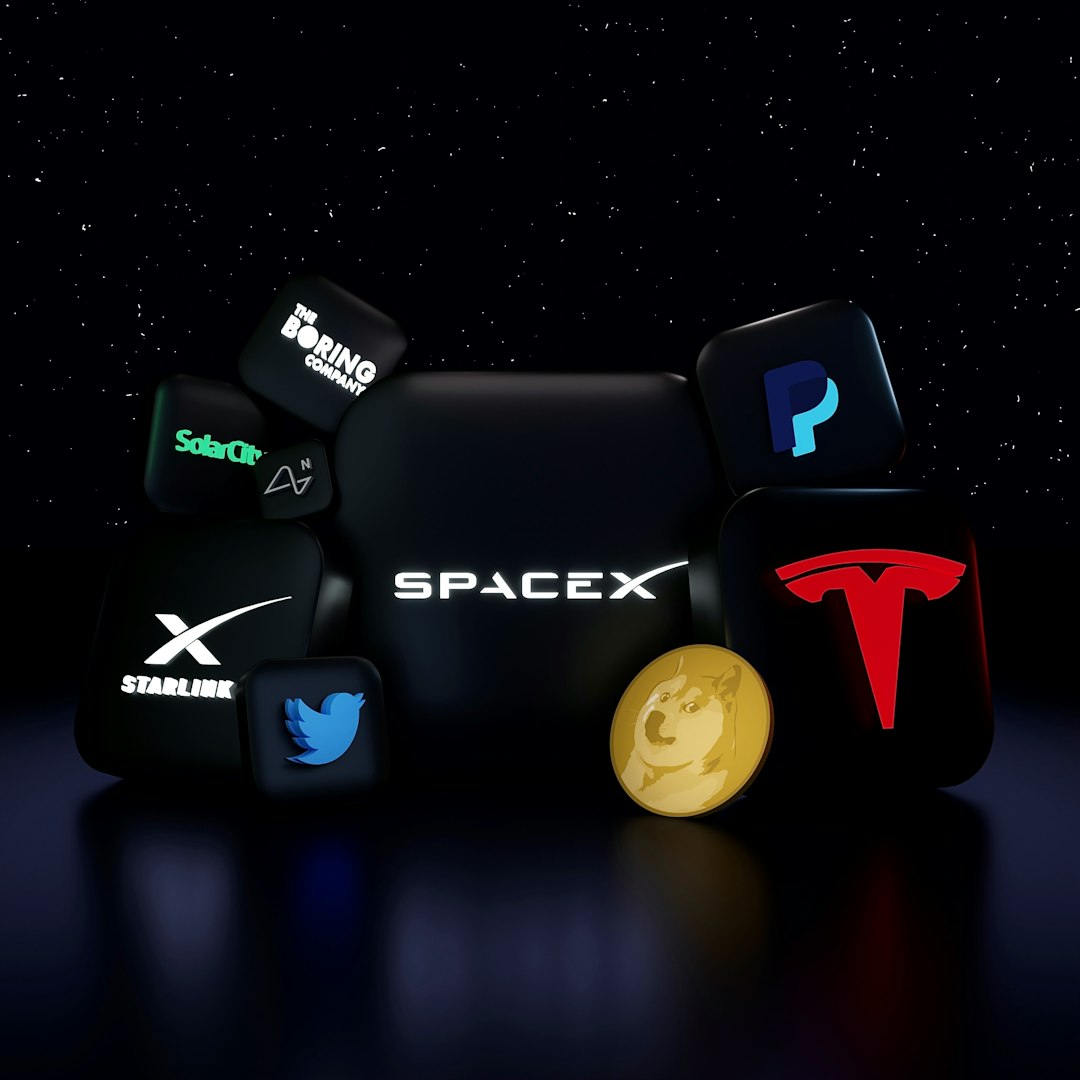اكتتاب سبيس إكس يختتم بارتفاع 19% ويصنع أول تريليونير في العالم