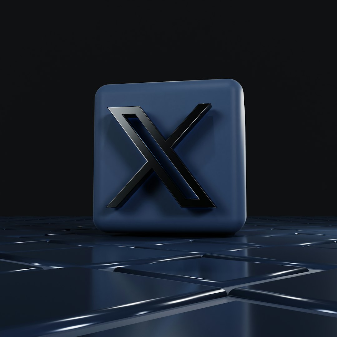 إكس تطلق تطبيق XChat المستقل على iOS، وتحول استراتيجيتها بعيداً عن "تطبيق الكل في واحد"