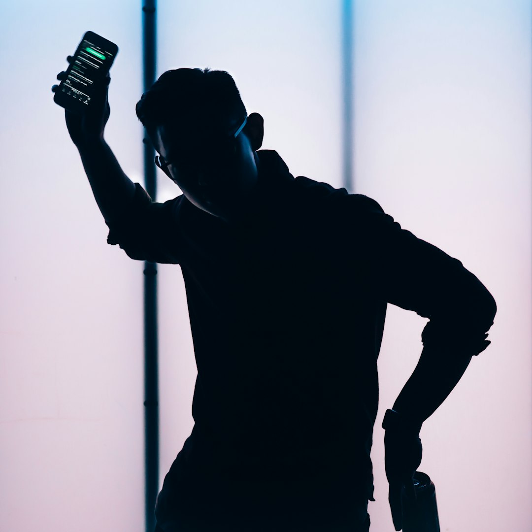 AI Chatbots Exposing Real Phone Numbers, Raising Alarms Over Privacy
